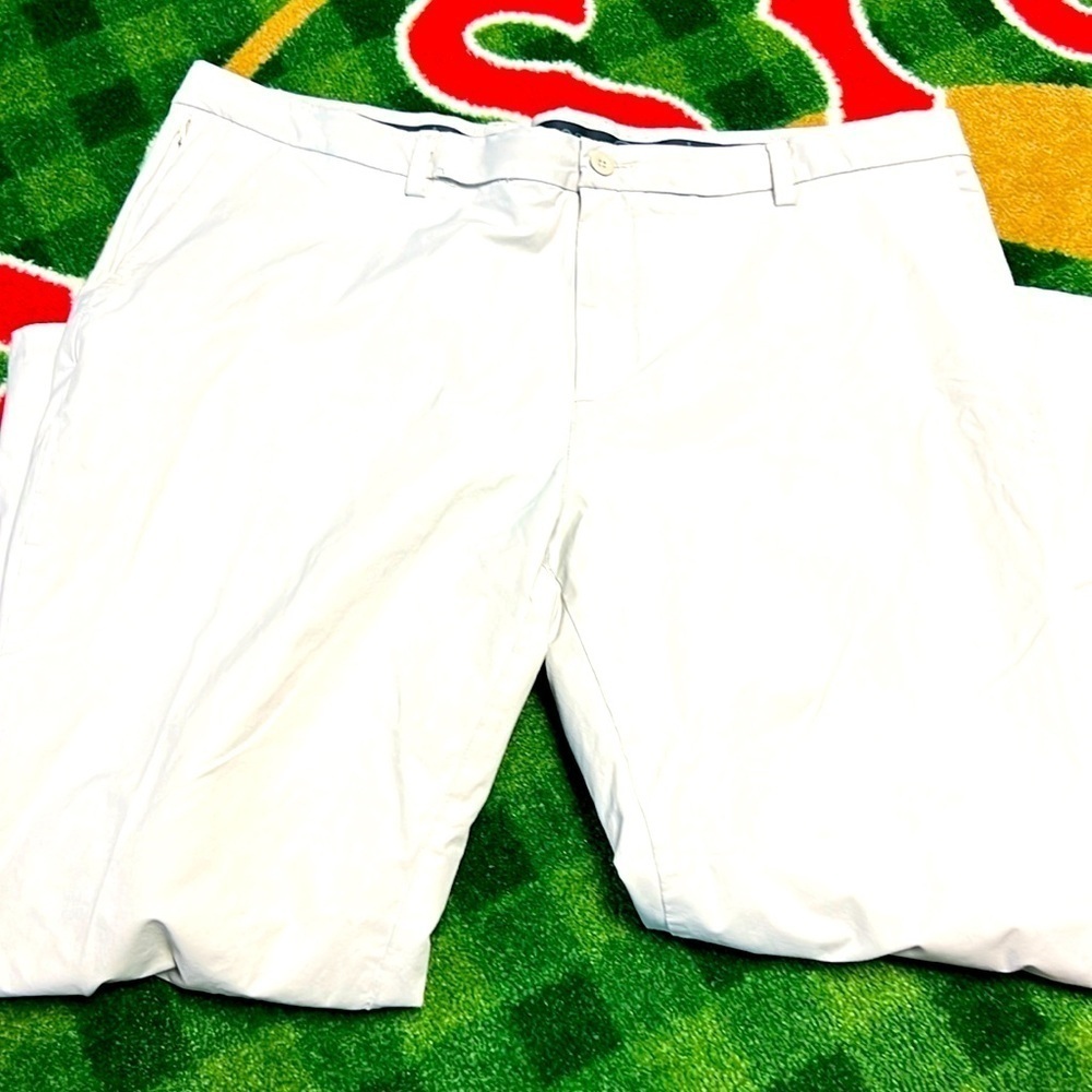 Vineyard Vines Men's Size 42X30 On the Go Lightweight Pant 5 Pocket